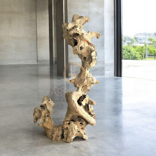 Escultura em teca - JUDY - ARRELART - para ambiente externo / feita à mão / de piso