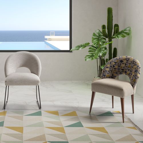 Cadeira contemporânea - MANGO - Raga - para ambiente interno / em tecido / com base em madeira maciça