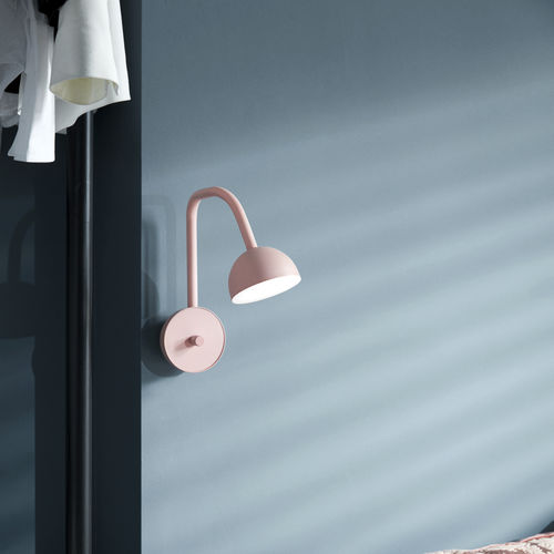 Arandela contemporânea - BLUSH - Northern - para ambiente interno / em latão / em aço