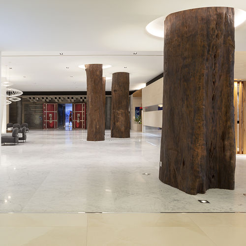 Coluna em madeira - TRUNKS - Greenarea - bruta / decorativa