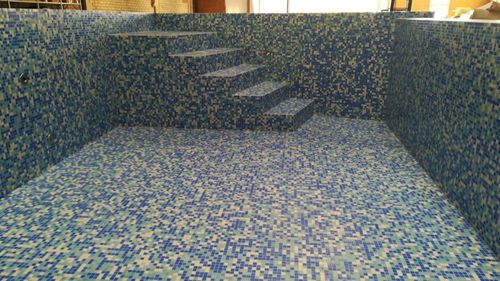 Piscina sob medida - WL - Tilestone Pools one piece tiled pools - pré-fabricada / para ambiente externo / enterrada