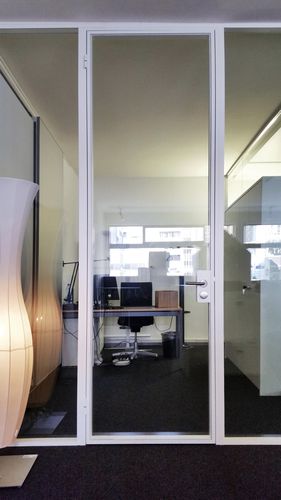 Porta interna - BI-AFFLEURANTE COLL&Eacute;E - Mecanalu - em vidro / de abrir / com vidro