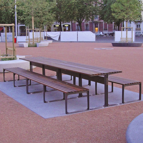Conjunto de mesa e bancos contemporâneo - LEMAN - Woodscape. - em madeira / para ambiente externo / para espaço público