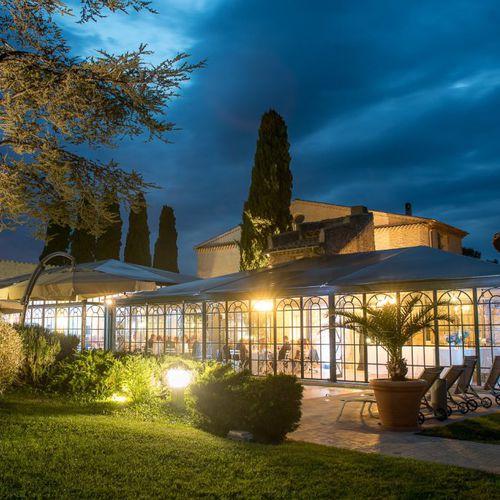 Varanda envidraçada em vidro - "LA VERRIERE" - ABRI AND CO - em aço galvanizado / para restaurante