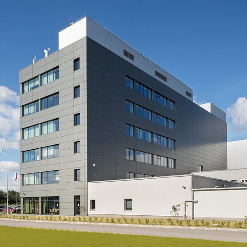 Revestimento de fachada tipo cassete - SIEMENS SGTT - ALUCOBOND - em compósito / em alumínio / de encaixe