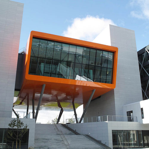 Revestimento de fachada em painéis - IT FORNEBU - ALUCOBOND - em alumínio / em compósito / de encaixe