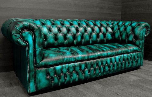 Sofá Chesterfield - TURQUOISE  - Harleq - em couro / verde / em faia