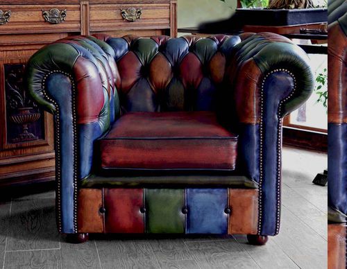 Poltrona Club Chesterfield - CUSHION  - Harleq - em couro / em faia / feita à mão