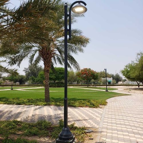Poste de iluminação pública - ILETTO - BSI LIGHTING TECHNOLOGIES INC. - contemporâneo / em alumínio fundido / em aço inoxidável