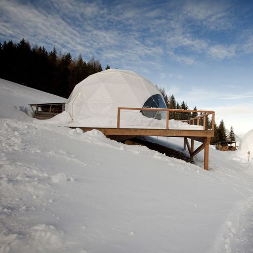 Construção pré-fabricada - ECOTOURISM - Vector Trade UK - para hotel / contemporânea / ecológica