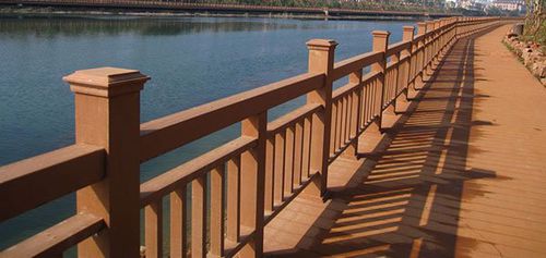 Guarda-corpo em WPC - TRADITIONAL - Protechwood International Limited - do tipo balaustrada / para ambiente externo / para escada
