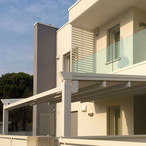 Pérgola apoiada em parede - Pergo Space - Eredi di Pozza, IL PARCO - suspensa / em PVC / em aço