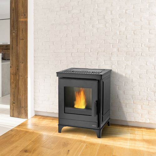 Salamandra a pellets - P14 - paterno - 5 kW–10 kW / contemporânea / em aço
