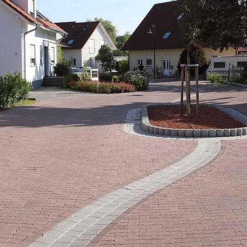 Calha de escoamento de duas águas - SAFELINE+ - Bivois - calcetada / em concreto / para espaço público