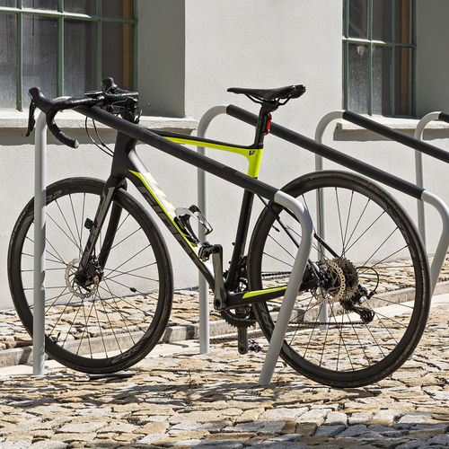 Paraciclo de piso - BIKEME - STREETPARK s.r.o. - para espaço público / em aço galvanizado / da linha comercial