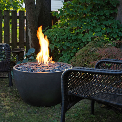 Braseiro de jardim a gás - SOBA - Bluefires - em concreto