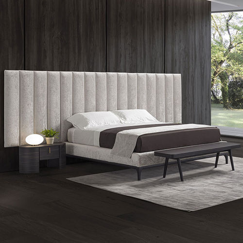 Cama de casal - MICHELANGELO - Conte - contemporânea / estofada / com cabeceira