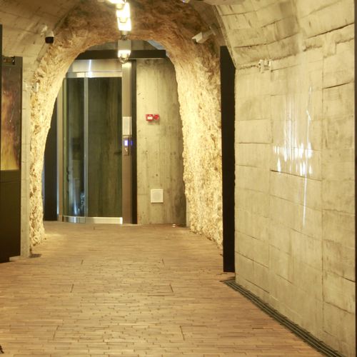 Elevador elétrico - ELMAS SRL - para o setor terciário / para edifício alto / sem casa de máquinas