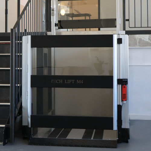 Plataforma elevadora para cadeira de rodas - Tech Lift M4 - Tech Line Sweden - para edifício / para uso doméstico / para uso profissional