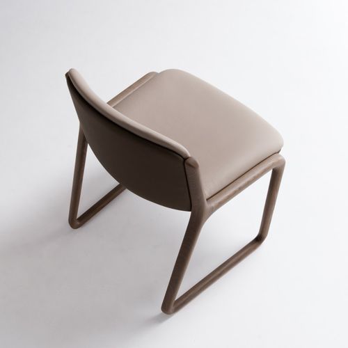 Cadeira de sala de jantar contemporânea - EIGHT - CondeHouse - para ambiente interno / em tecido / em couro