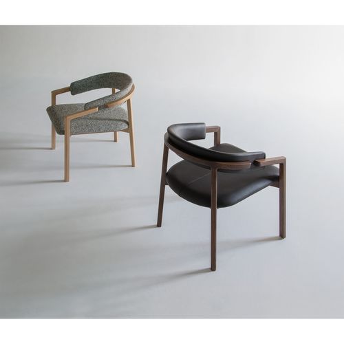 Poltrona contemporânea - AIMA - CondeHouse - em tecido / em couro / em carvalho