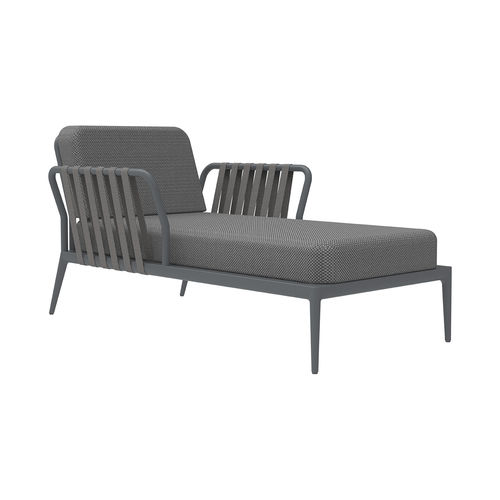 Chaise longue contemporânea - Divan Ribbons - MOWEE - em tecido / em alumínio / para ambiente externo
