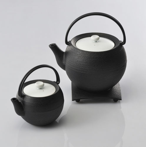 Bule em ferro fundido - HS-51S - Chushin Kobo Co., Ltd. - em porcelana
