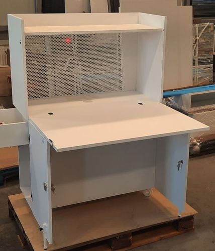 Móvel para computador contemporâneo - The Expert in white - Sobocan - metálico / em carvalho / em laminado melamínico