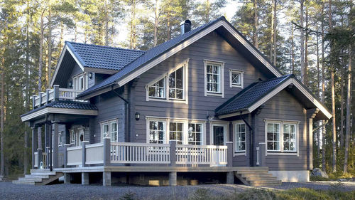 Casa em madeira maciça - RIEKAMO 176 - Kuusamo Hirsitalot Oy - modular / contemporânea / de 2 andares