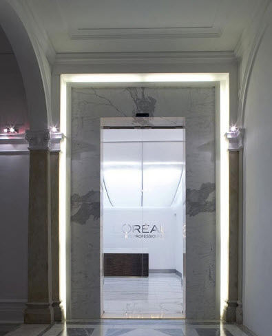 Placa de pedra em mármore - BIANCO MICHELANGELO - GIOVANNOZZI MARMI S.R.L. - para banheiro / para parede / polida