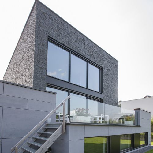 Revestimento de parede em quartzito - NATURAL STONE - BLACK QUARTZ STONESKIN - BELTRAMI NV - para área externa / para ambiente interno