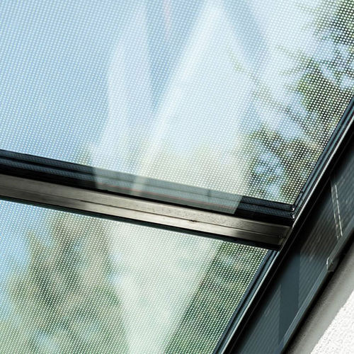 Piso elevado em vidro - Lightfloor - Hannes Huber GmbH - de alta resistência / resistente a impactos / para ambiente interno