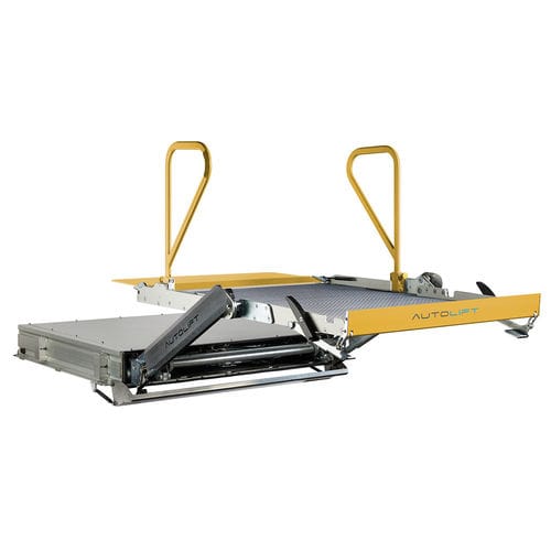 Plataforma elevadora para cadeira de rodas - SP 1100A - AUTOLIFT Srl - para instalação em veículo / para uso profissional / para ambiente externo