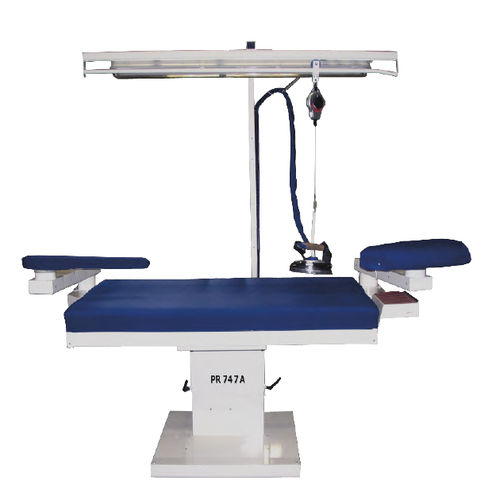 Mesa de passar da linha comercial - PR747A-PR747AS - COVEMAT - com sucção / retangular / com sopro
