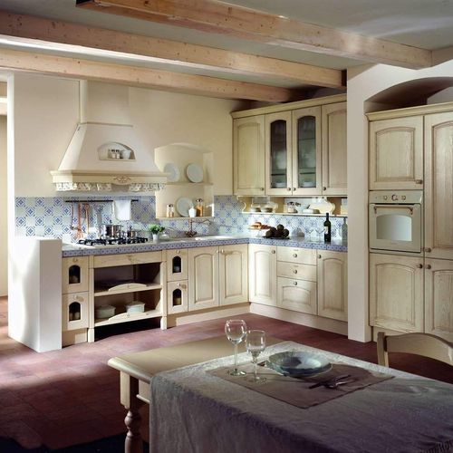 Cozinha clássica - TOSCA - CIESSE CUCINE SRL - em compensado / em pedra / com ilha