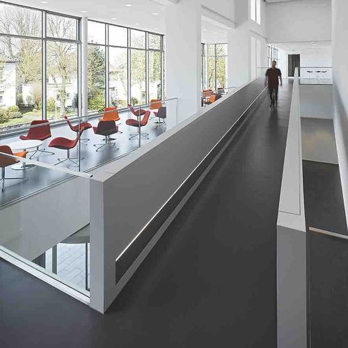Revestimento de piso em linóleo - MARMORETTE  - Gerflor - Contract Sport & Contract Flooring - para ambiente interno / para tráfego intenso / contract