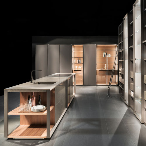 Cozinha contemporânea - VISION - Tisettanta - em madeira laqueada / em vidro / em pedra