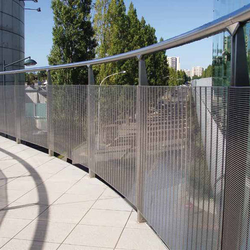 Guarda-corpo metálico - ANDRITZ EUROSLOT Architecture - com barras / para ambiente externo / para escada