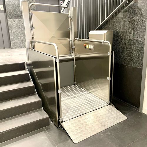 Plataforma elevadora para cadeira de rodas - SILVER - VIMEC Srl - para edifício / para uso doméstico / para ambiente externo