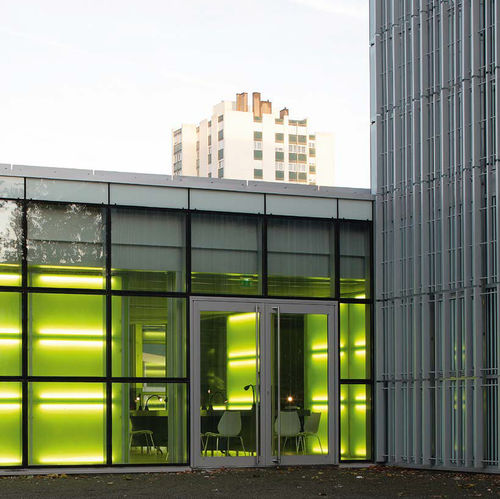 Porta de entrada - TITANE - TECHNAL - em vidro / em alumínio / de abrir