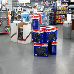 Revestimento de piso em PVC - DECOLINE - TLM SYSTEMS - para o setor terciário / em placas / liso