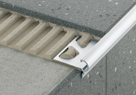 Testeira de degrau em aço - SCHLÜTER®-TREP-FL - Schluter-Systems - antiderrapante