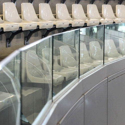 Guarda-corpo em alumínio - SABCO 7019 - SADEV - com painéis de vidro / para ambiente interno / para estádio
