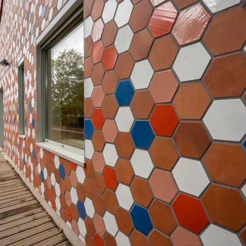 Mural de azulejos de terracota - RAIRIES MONTRIEUX - esmaltado / para ambiente interno / para ambiente externo