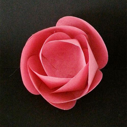 Escultura em papel - ROSA - PROCÉDÉS CHÉNEL INTERNATIONAL - para edifício de uso público / branca / verde