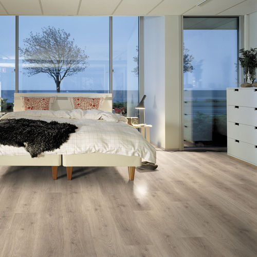 Piso laminado em HDF - L0101-01801 - PERGO - flutuante macheado / efeito de madeira / da linha comercial