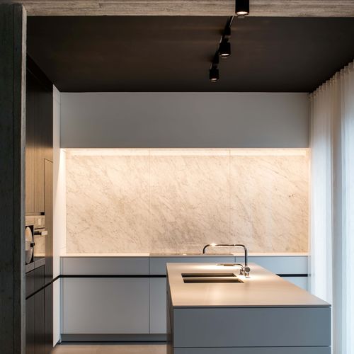 Backsplash em mármore - BIANCO CARRARA CS - OCCITANIE PIERRES - de alta resistência