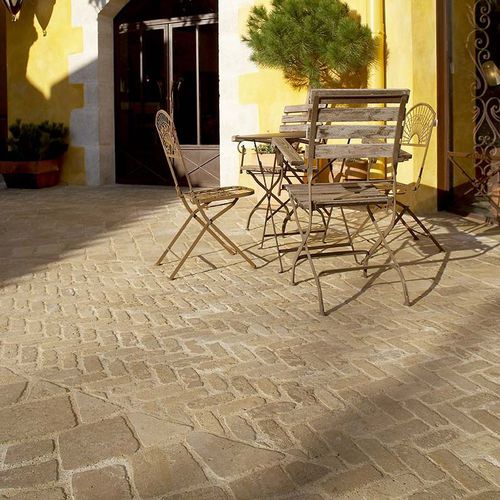 Bloco de pavimentação em pedra natural - CHEVRON - OCCITANIE PIERRES - para ambiente externo / para pátio / de jardim