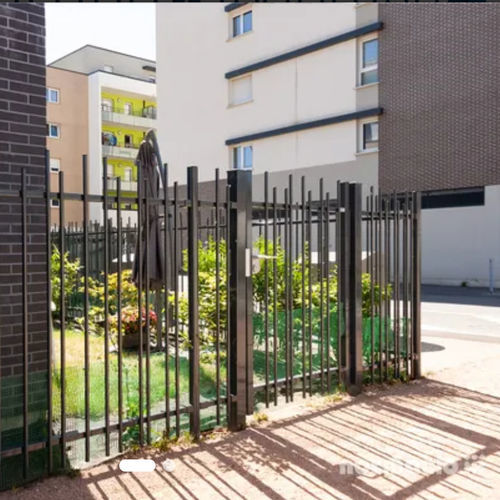 Portão pivotante - PRIMADESIGN™ - NORMACLO - em aço galvanizado / em aço revestido a pó / com barras