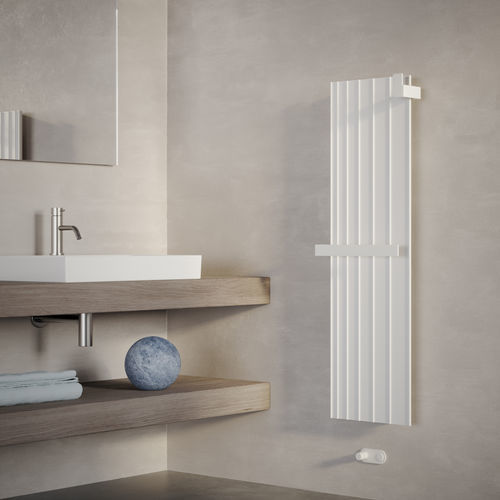Radiador contemporâneo - TRACCIA - Caleido srl - elétrico / a água quente / 501 W–750 W